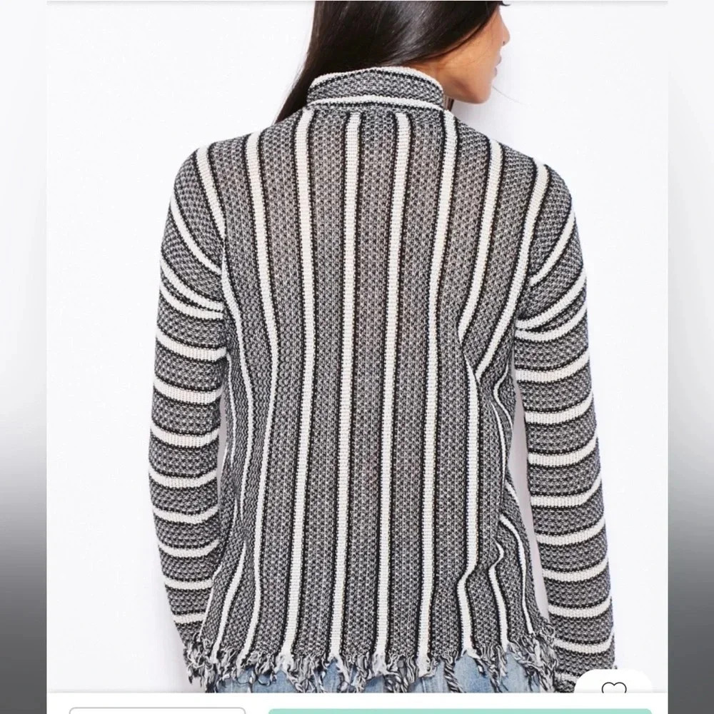 Topshop Striped Fringe Blouse size 4 - Picture 3 of 6